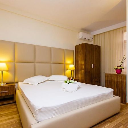 Hotel Corvaris Bukarest Zimmer foto